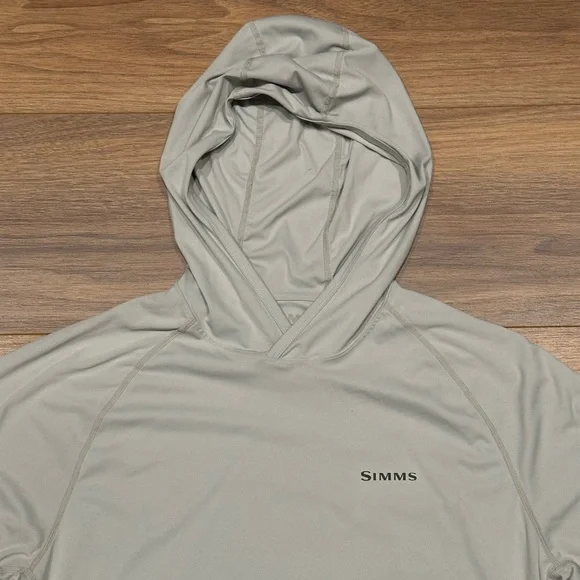 Simms Sun Hoodie in Gray Size Large - Picture 2 of 13